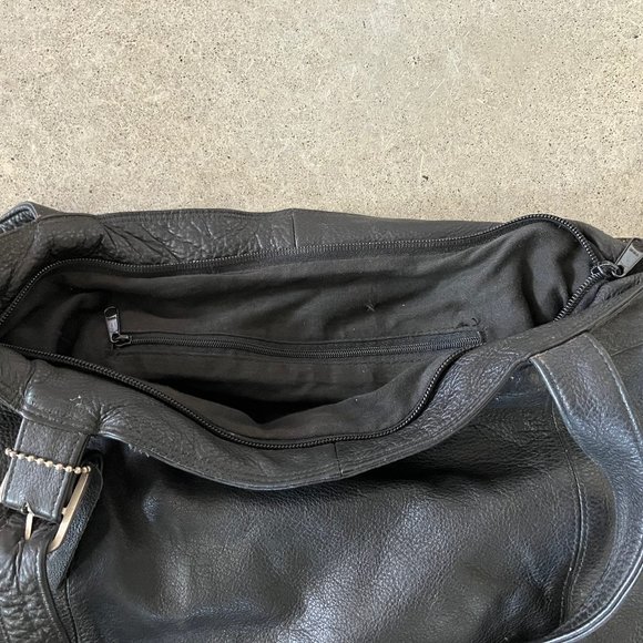 Tara Tiger Genuine Leather Hobo Bucket Bag. Slouchy. Minimalist. Medium Sized. - Picture 2 of 9